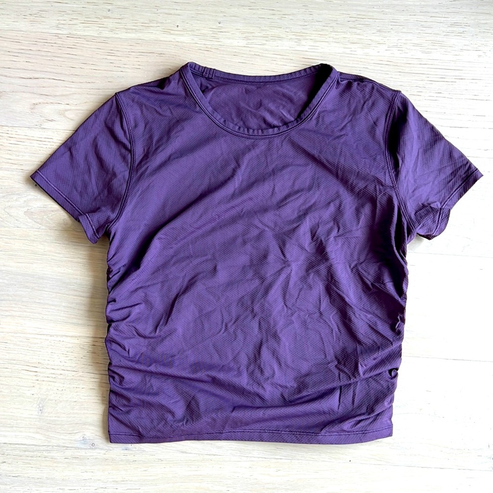 Lululemon cropped shirt size 6
